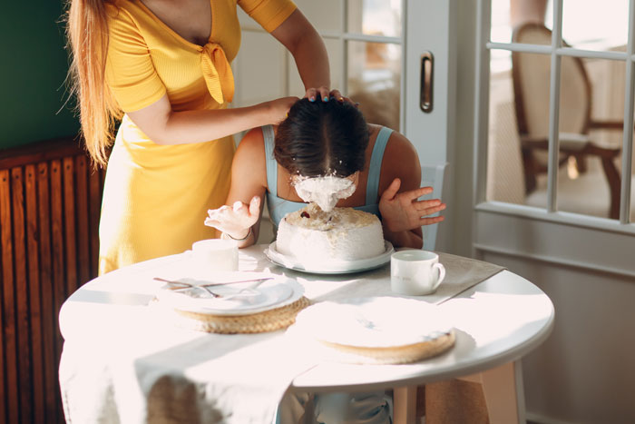 Sister Eats Couple's Wedding Cake Samples, Gets Kicked Out Of Their Home