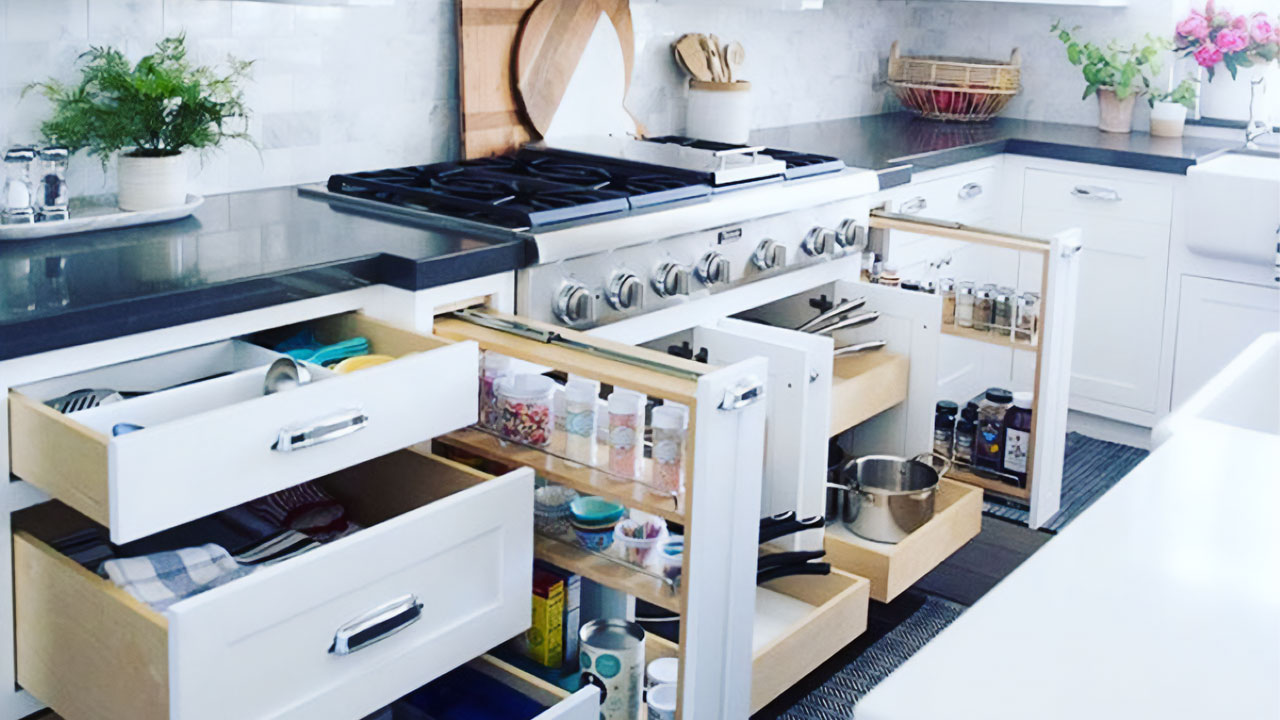 Image of organized kitchen.