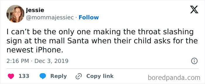 Funny-Parents-Tweets-About-Santa