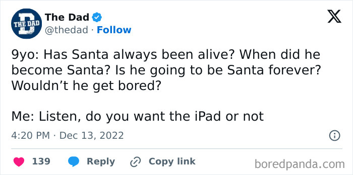 Funny-Parents-Tweets-About-Santa