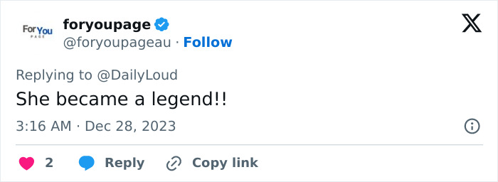 Tweet reaction to Shakira’s statue unveiling in Colombia, saying, "She became a legend!! Tweet reaction to Shakira’s statue unveiling in Colombia, saying, "She became a legend!!