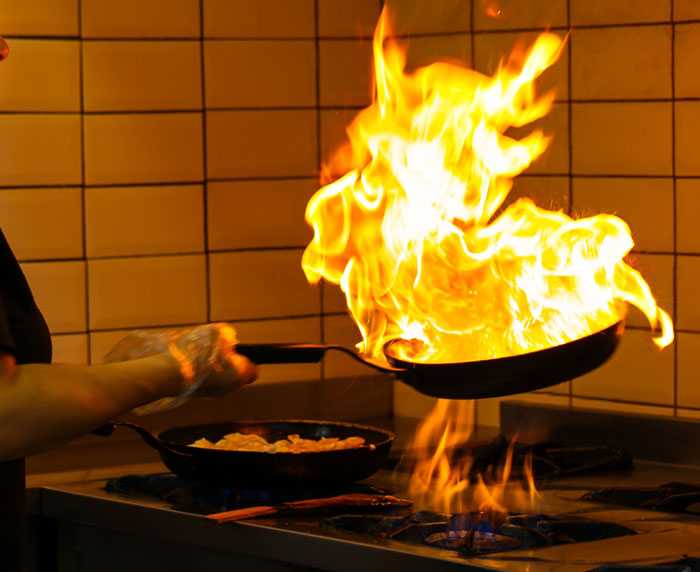 Man Makes A Mess And Covers It Up With A Lie, Wife Finds Out But Chooses To Play The Long Game Man Makes A Mess And Covers It Up With A Lie, Wife Finds Out But Chooses To Play The Long Game