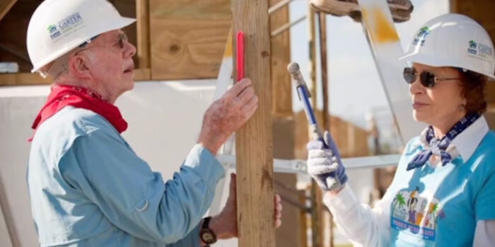 “Goodbye, Darling”: Jimmy Carter’s Daughter Reads His Love Letter To His Wife During Her Service