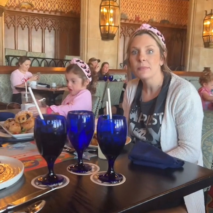 “Am I Tripping?”: Mom Spends A Whopping $70 On “Cinderella Cereal” For Her Daughter At Disney World “Am I Tripping?”: Mom Spends A Whopping $70 On “Cinderella Cereal” For Her Daughter At Disney World