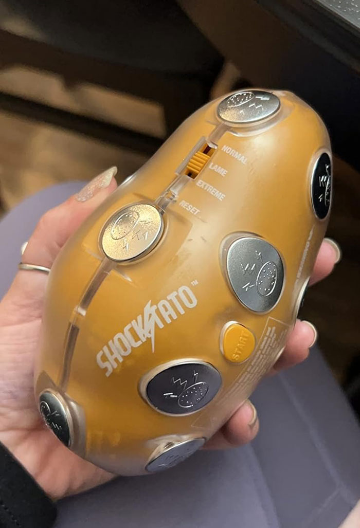 Shock 'N' Awe: Stuff Their Stockings With Lightning Reaction Shocktato Party Game - Amp Up The Holiday Thrills