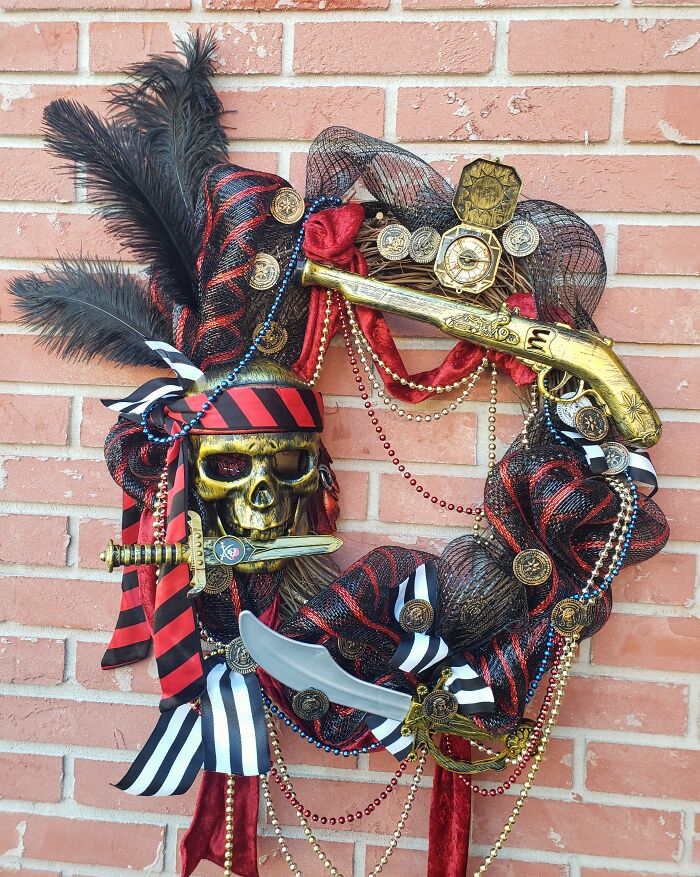 Gasparilla Pirate Wreaths (22 Pics)