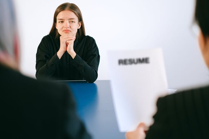 28 Hiring Managers Share What Makes A Resume Immediately Worthless To Them 