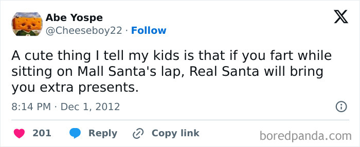 Funny-Parents-Tweets-About-Santa