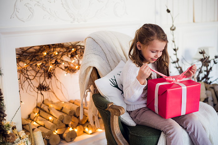 Mom Shares What Her Kids’ ‘Delusional’ Christmas Gift Lists Look Like, Goes Viral