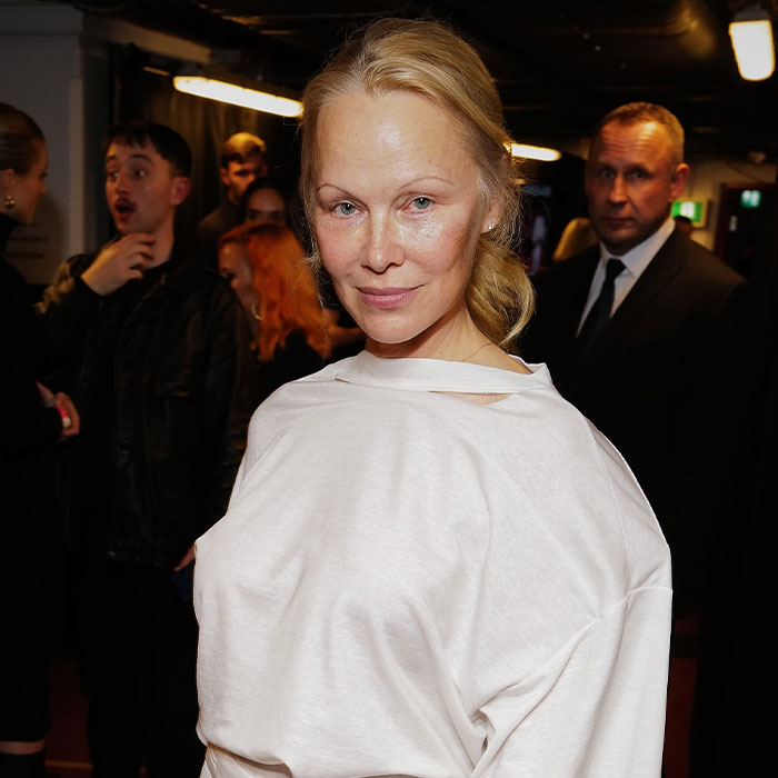 People Praise Pamela Anderson’s Makeup-Less Look, Thank Her For “Normalizing Aging” At 56