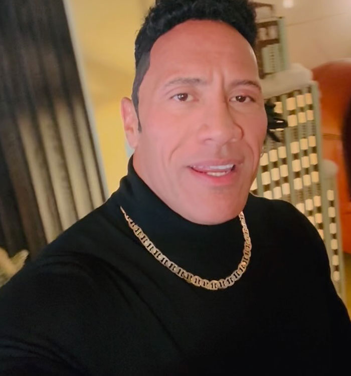 Dwayne Johnson Recreated Viral Meme Of Younger Self For Christmas, And Fans Were Not Ready Dwayne Johnson Recreated Viral Meme Of Younger Self For Christmas, And Fans Were Not Ready