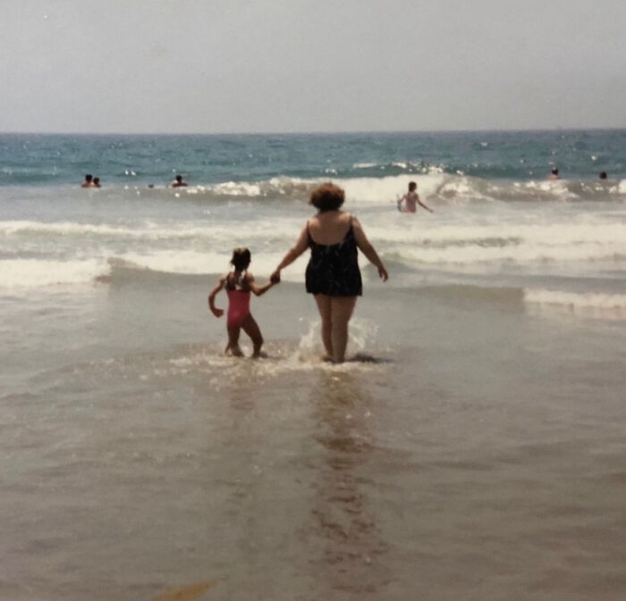 Woman Adopts Abandoned Disabled Child, Nurtures Her Into A World-Class Athlete Woman Adopts Abandoned Disabled Child, Nurtures Her Into A World-Class Athlete