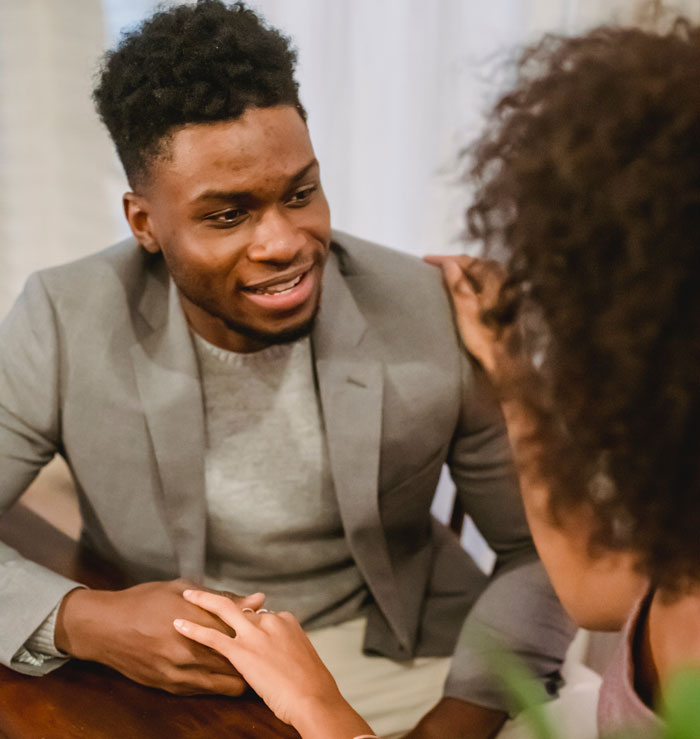 GF Is Very Disappointed By BF's Holiday Gift, Gets A Reality Check GF Is Very Disappointed By BF's Holiday Gift, Gets A Reality Check