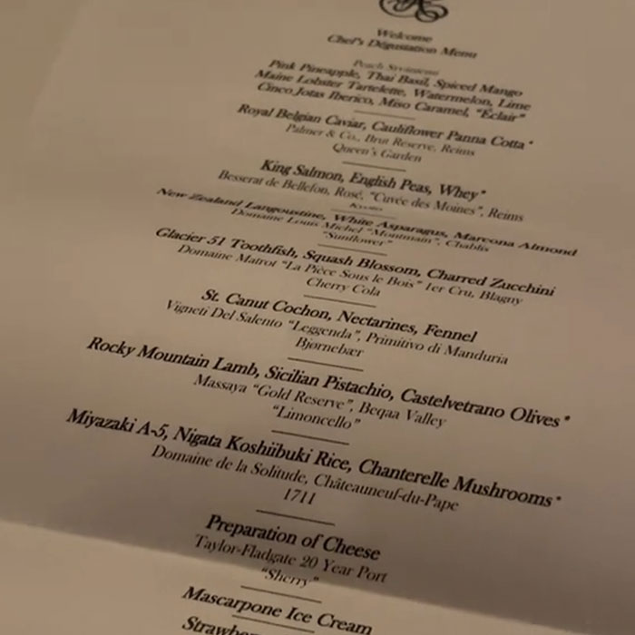 “I Was Called Poor 20 Times”: Woman Shows $2.5k Restaurant Bill For Dinner At Disney World “I Was Called Poor 20 Times”: Woman Shows $2.5k Restaurant Bill For Dinner At Disney World