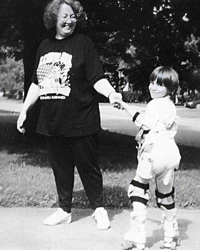 Woman Adopts Abandoned Disabled Child, Nurtures Her Into A World-Class Athlete Woman Adopts Abandoned Disabled Child, Nurtures Her Into A World-Class Athlete