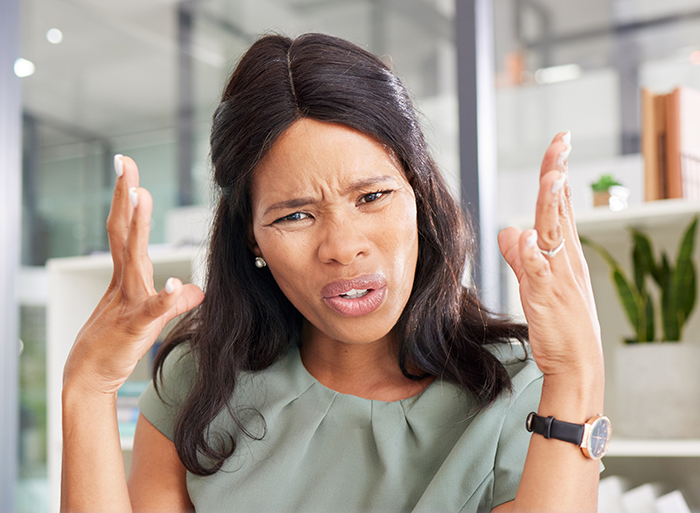 Woman, Notorious For Stealing Workers’ Snacks, Gets Brutally Shamed At Work Party Woman, Notorious For Stealing Workers’ Snacks, Gets Brutally Shamed At Work Party