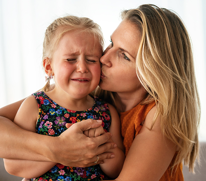 “Nobody Shouts At My Child”: Woman Accused Of Ruining Christmas After Family Gets Banned “Nobody Shouts At My Child”: Woman Accused Of Ruining Christmas After Family Gets Banned