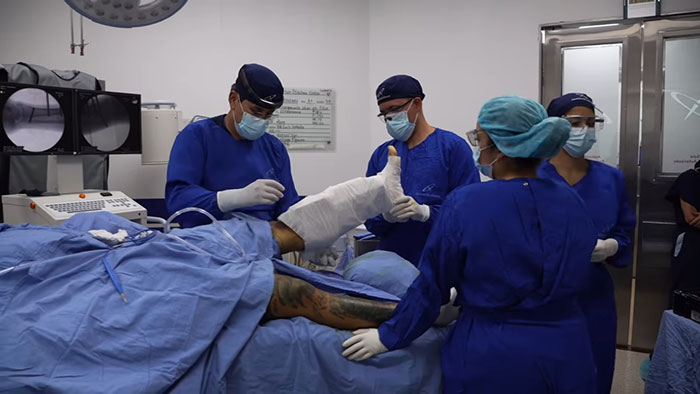 Influencer Spends $175,000 On “Most Painful” Leg-Lengthening Surgery To Grow Six Inches Influencer Spends $175,000 On “Most Painful” Leg-Lengthening Surgery To Grow Six Inches