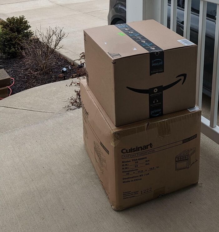 Amazon Accidentally Spoiled My Husband's Christmas Gift - I Thought It Would Come In A Generic Box