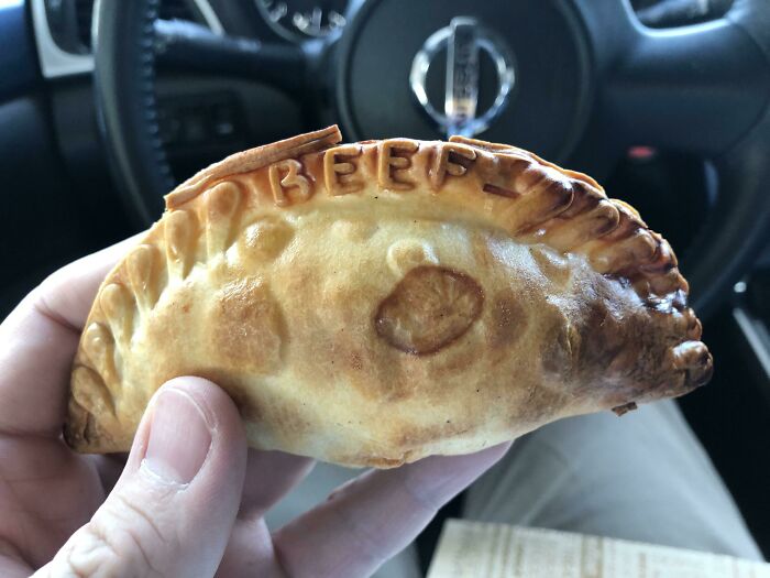 My Empanada Says What Meat Is Inside