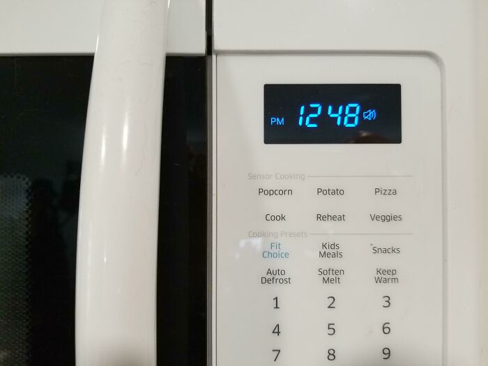 A Microwave With A Function Not To Beep!