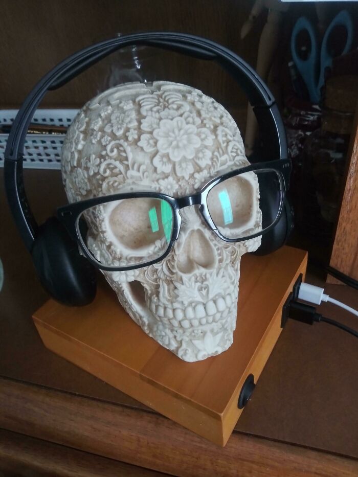 I Got This Skull Lamp/USB Hub For My Birthday And It Holds My Headphones And Glasses So I Don't Lose Them