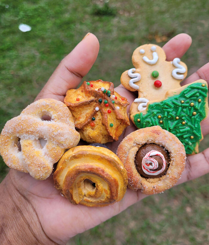 Christmas Cookie Magnets. They're Made From Polymer Clay And Some Acrylic Paint