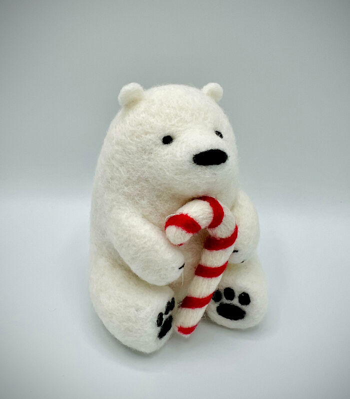 Needle-Felted A Polar Bear In The Holiday Spirit