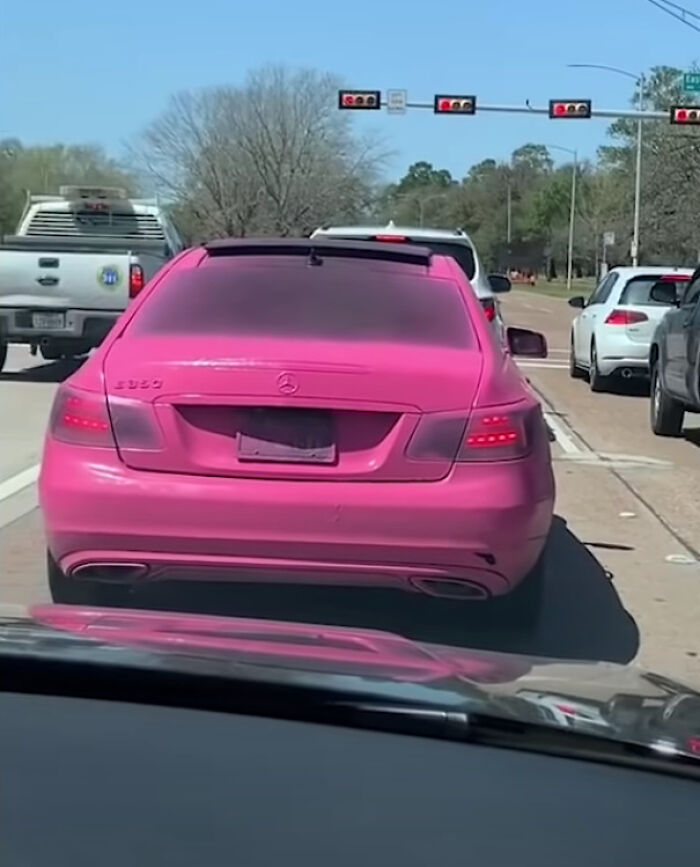 I Painted The Mercedes, Boss!