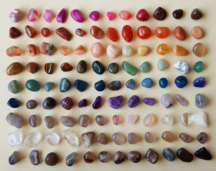 I Organized My Smaller Gemstones