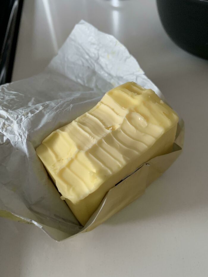 My Roommate Bites Her Butter Then Drops It On The Pan When She Cooks