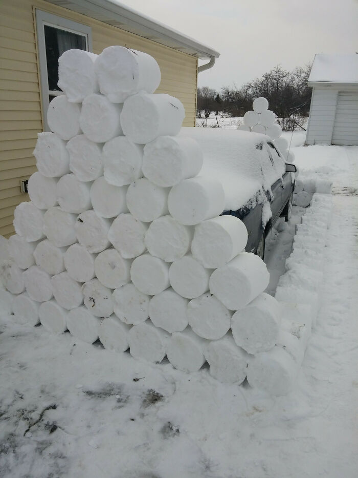My Roommate Left On A Cruise For A Week, Right Before All These Snowstorms. I Decided To Play A Little Prank On Him