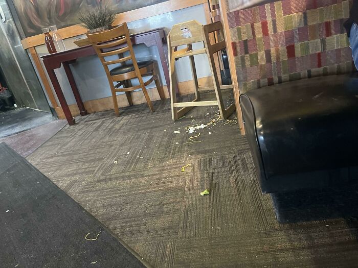 If You Go To A Restaurant And Your Kid Makes A Mess And You Leave It Like This, It Says More About You As Parent Than Your Kid