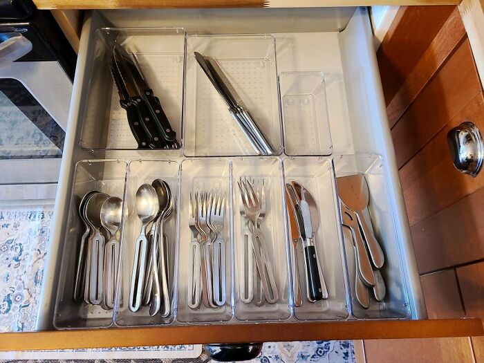 Divide And Beautify: Clear Drawer Organizers Set - A Crystal-Clear Path To A Tidier Life, From Lipsticks To Ladles And Beyond