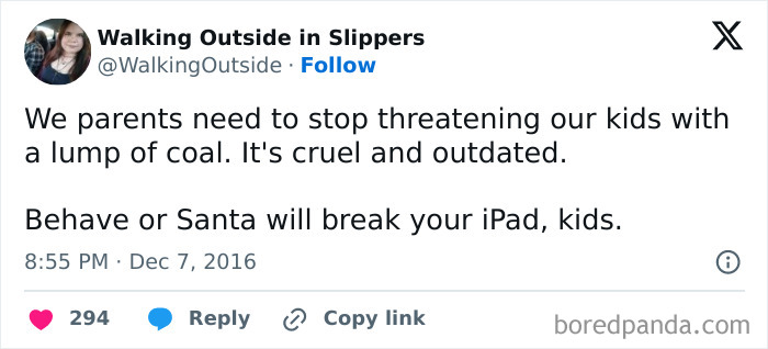 Funny-Parents-Tweets-About-Santa