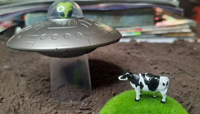 Abduct Some Laughs With UFO Cow Abduction Toy - It's An Out-Of-This-World Experience, No Bull