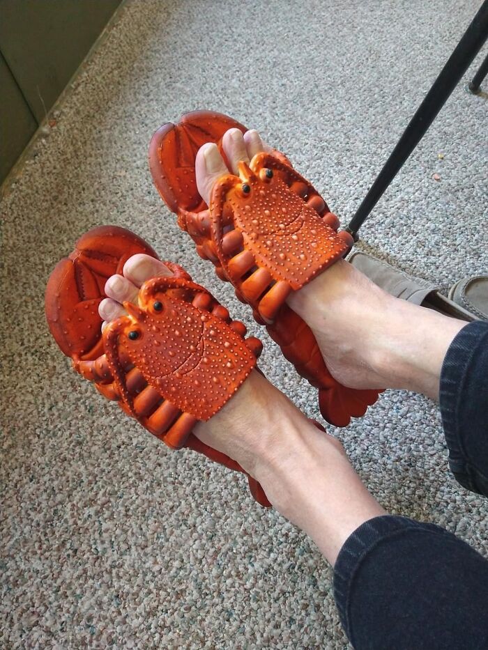 Finally! A Product That Combines Your Love For Bottom-Dwelling Crustaceans And Footwear - Lobster Slippers. Because Who Wouldn't Want To Put Their Feet In A Lobster, Right?