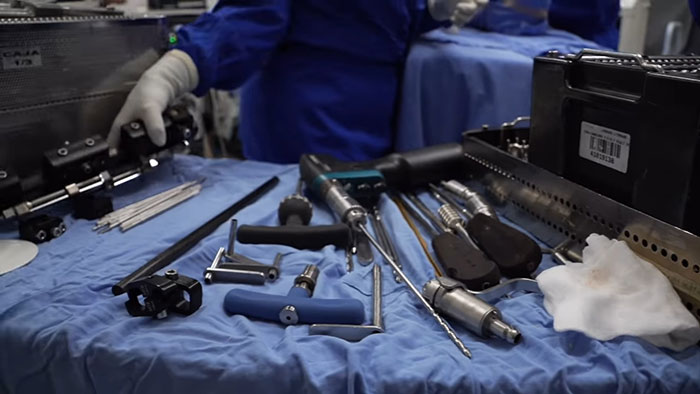 Influencer Spends $175,000 On “Most Painful” Leg-Lengthening Surgery To Grow Six Inches Influencer Spends $175,000 On “Most Painful” Leg-Lengthening Surgery To Grow Six Inches