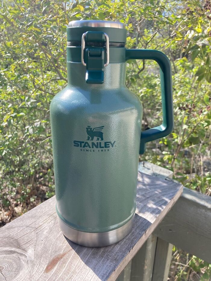 Growlin' And Sippin': The Stanley Classic Easy-Pour Growler - Dad's Best Friend For Epic Pour-Ty Time!