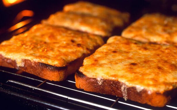 Cheese-on-Toast-6585d98f173f6-jpeg.jpg