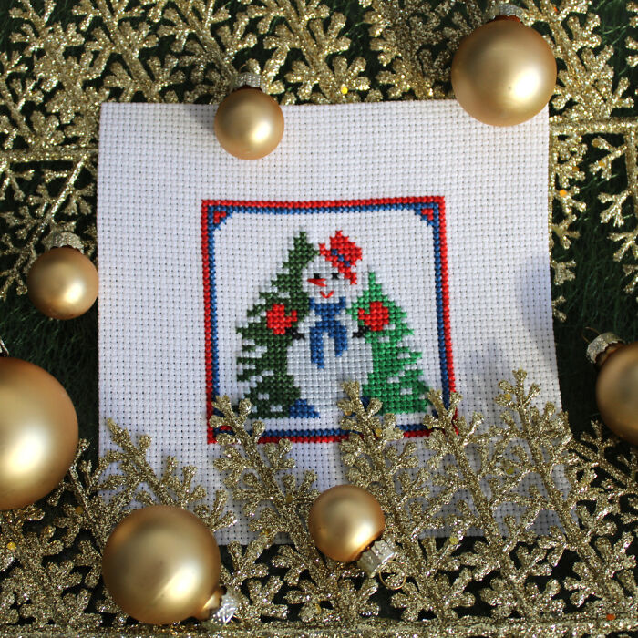 My Quick And Easy Cross-Stitch Patterns For Beginners, Christmas Edition (10 Pics)