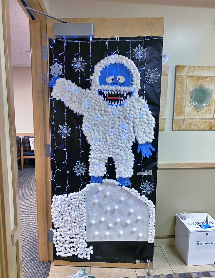 Office Door Decorating Contest. I Wanted To Be Different