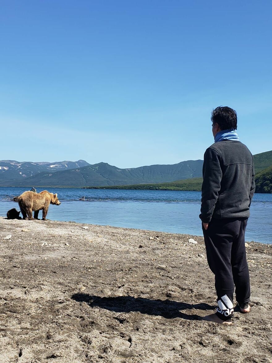 I Spent 5 Days Among Bears At The Edge Of The World