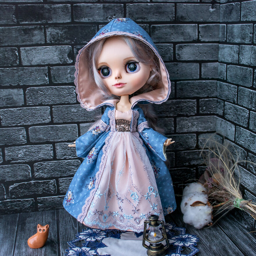 Medieval Blythe - I Made New Dress For Sell