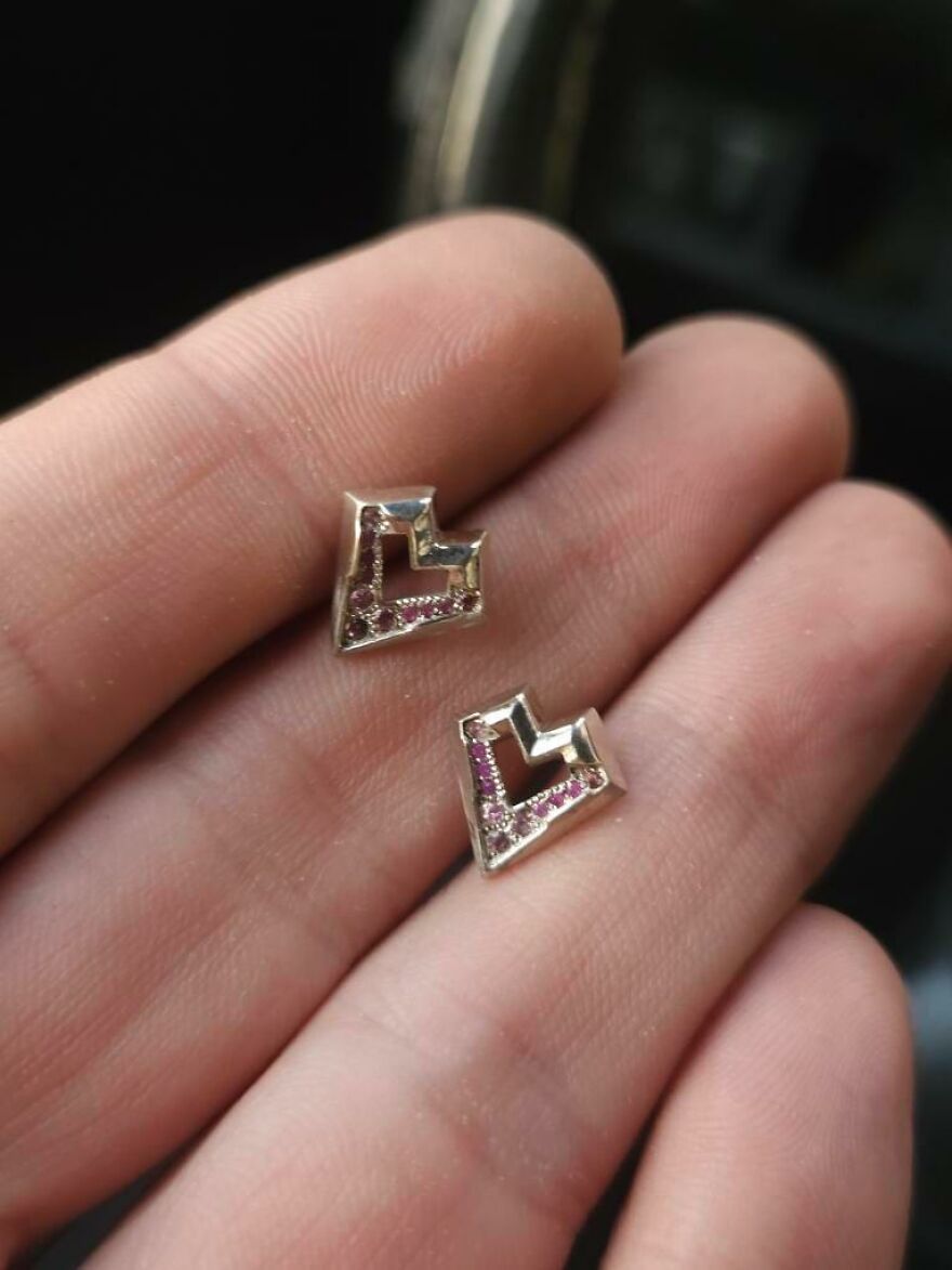 Jewelry Artist Makes Honkai Impact 3rd Custom Jewelry