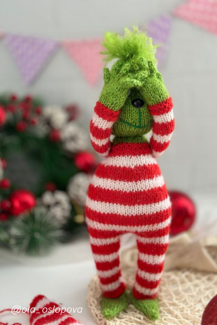 Christmas Elf Doll Knitting Pattern (12 Pics)