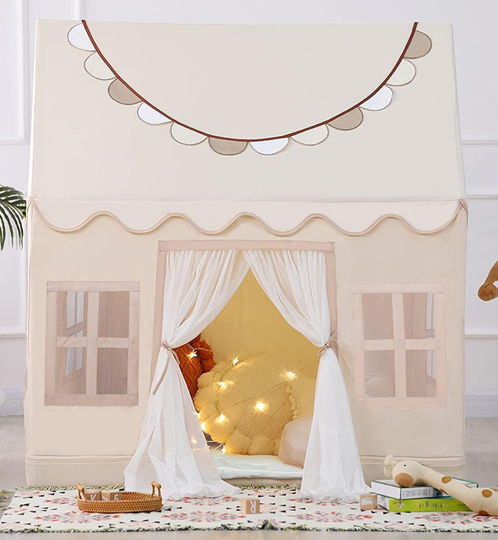 Light pink color indoor kids' play tent with mat and yellow fairy lights