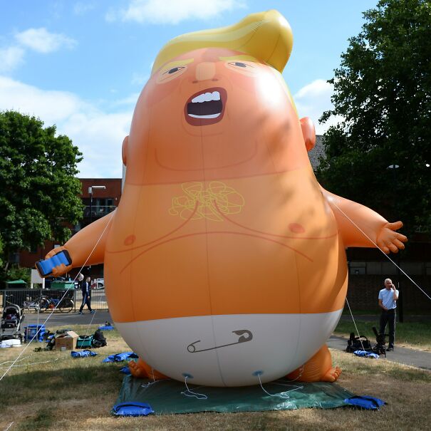 Trump-Blimp-UK.jpg
