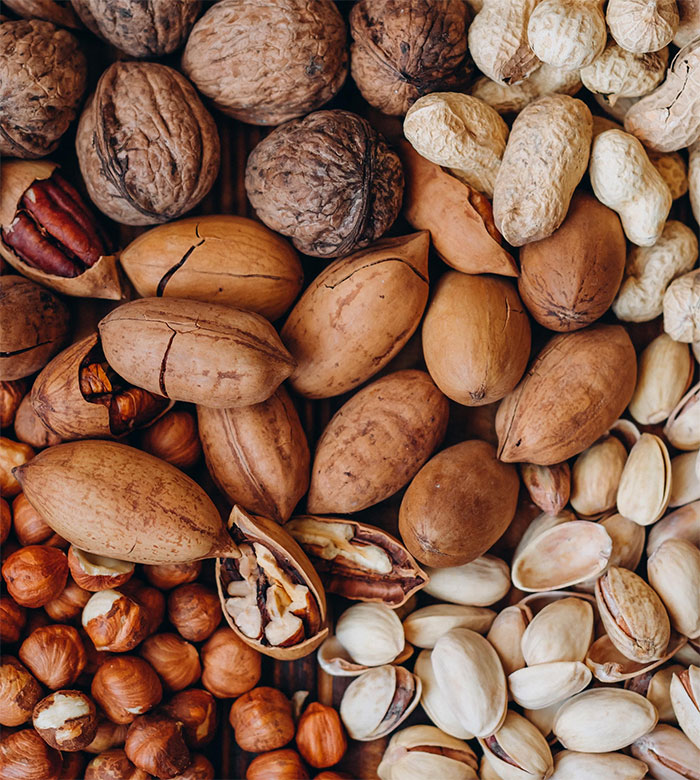 “I Feel Betrayed”: Woman Finds Out Her Parents Were Lying About Her Nut Allergy All Along