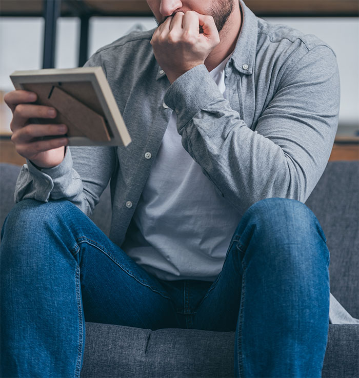 35 Times People Entered Someone Else’s Home And Just Had To Describe The Weirdness That They Saw